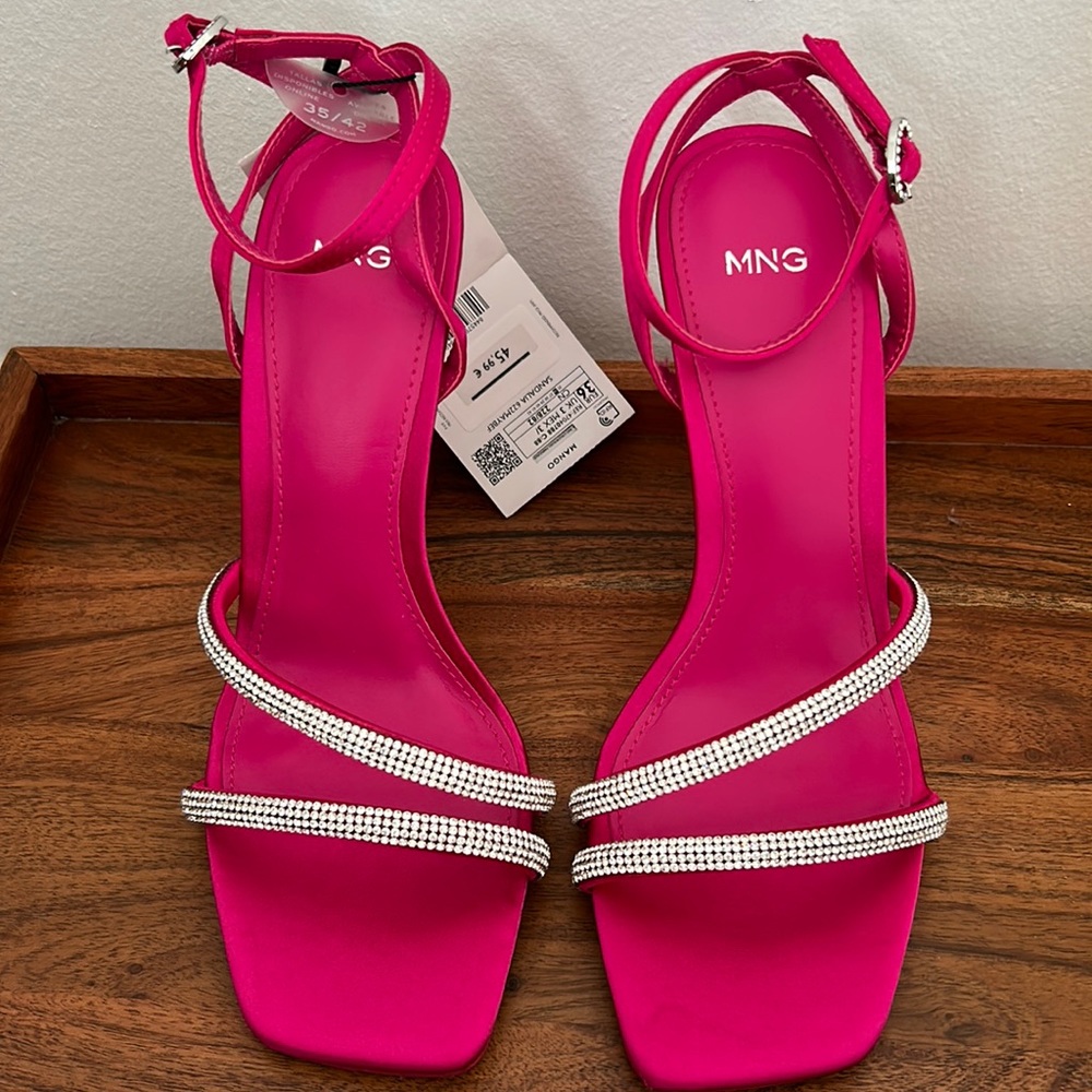COPY - NWT Mango Stilettos 36